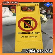 Biển cảnh báo chữ A không đi lối này